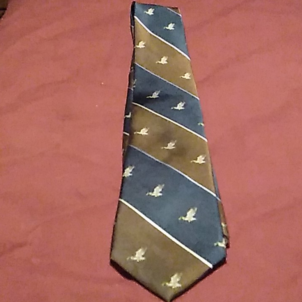 Necktie - Picture 3 of 7
